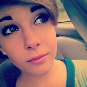 Meet your Posher, Chrissy